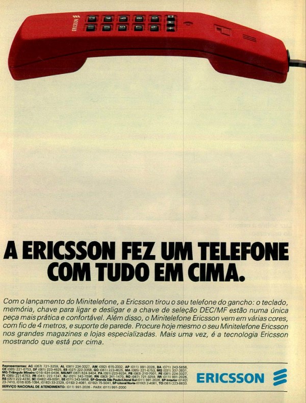 A ERICSSON FEZ UM TELEFONE COM TUDO EM CIMA.