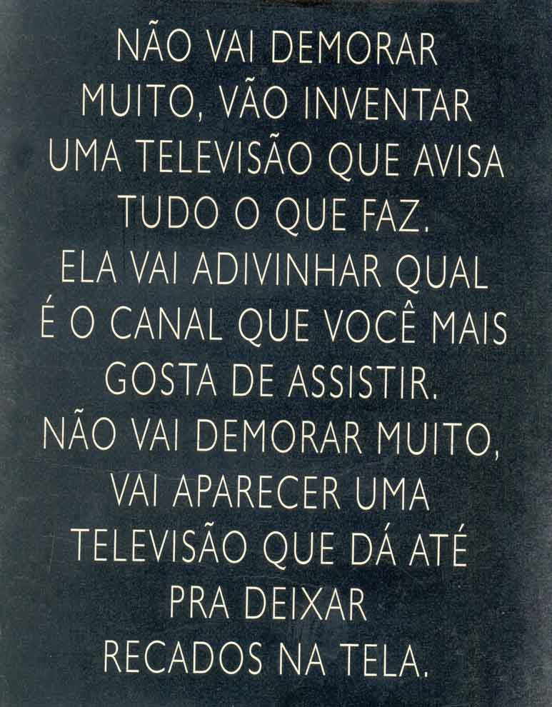 Linha de televisores interativos