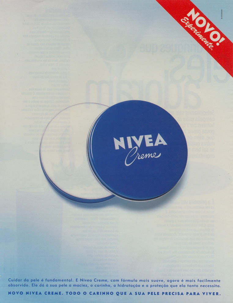 Nivea Creme, todo carinho que a sua pele precisa para viver.