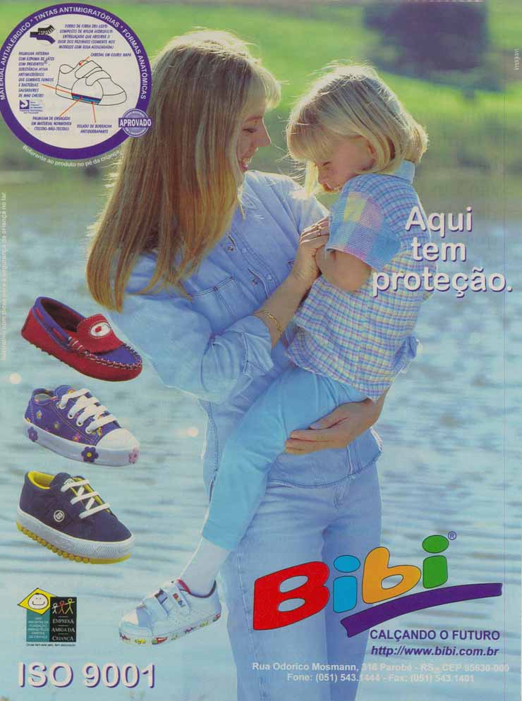 Bibi calçando o futuro.