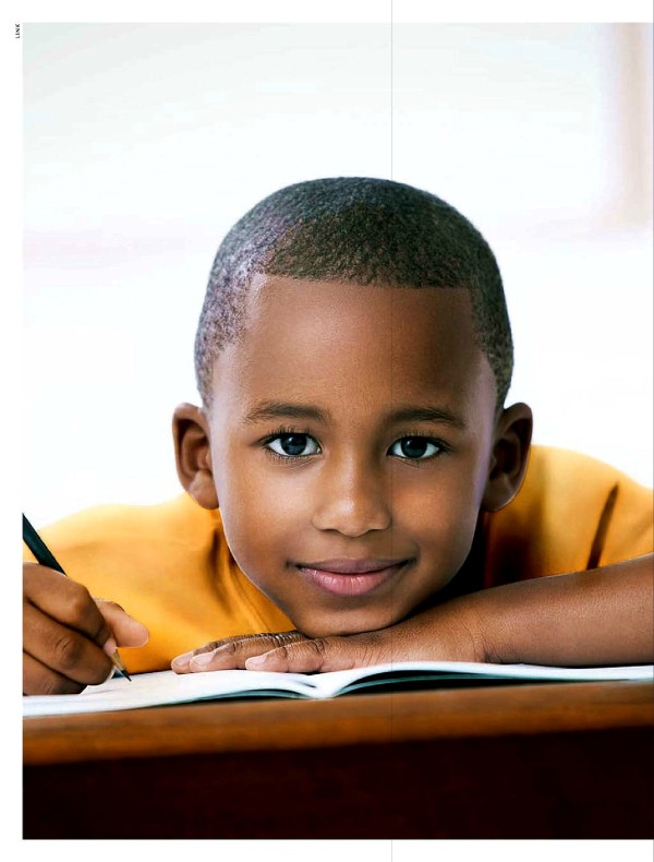 Toda escola pública pode ser uma boa escola. Toda escola pública pode ter transporte escolar. Toda escola pública pode ter uma biblioteca. Toda escola pública pode ter equipamentos digitais. Toda escola pública pode ter quadras esportivas. Toda escola pública pode ter educação em tempo integral.